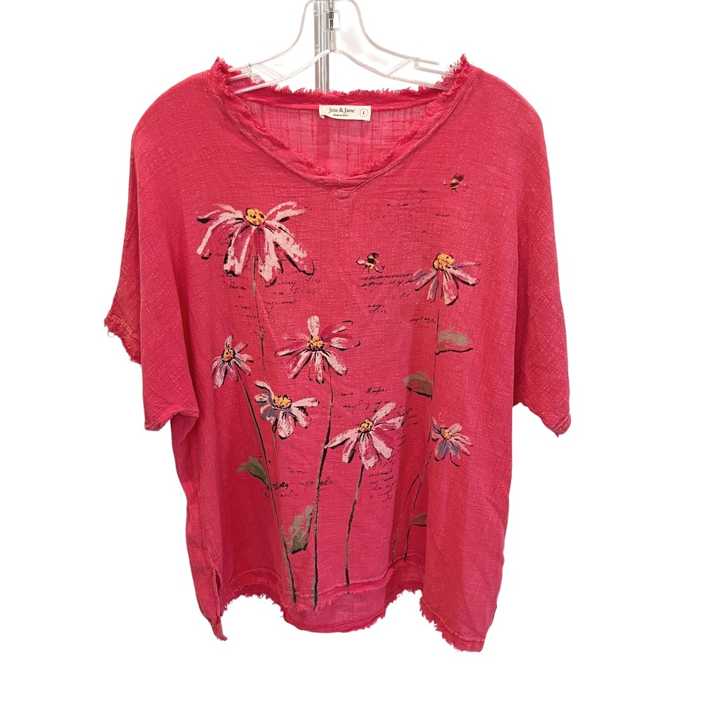Jess & Jane Pink Floral Daisy Bumblebee V-Neck Top Frayed Trim Artsy Size Large